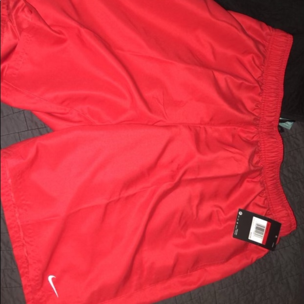 brand new red nike shorts